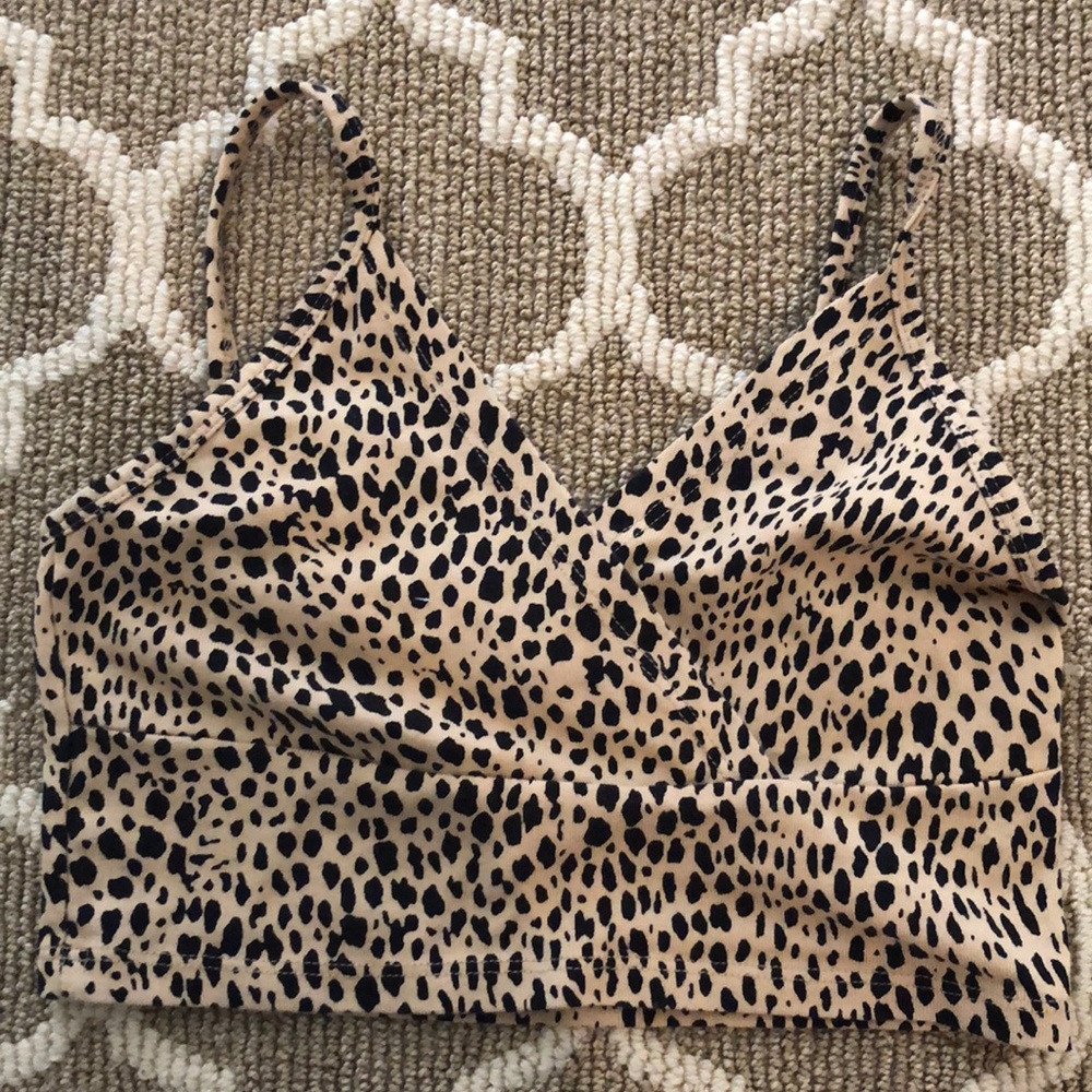 Brandy Melville Amara tank